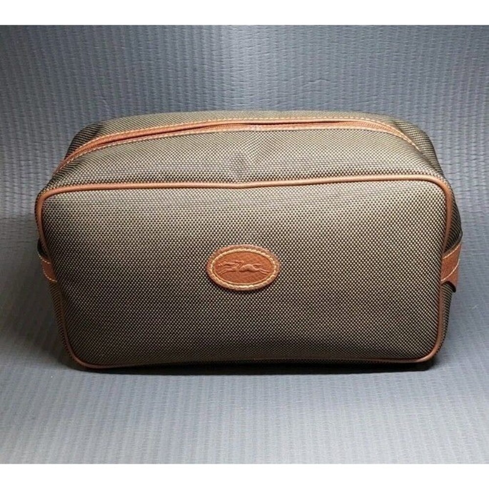 LONGCHAMP BOXFORD TOILETRY CASE Green Canvas Leather Trim